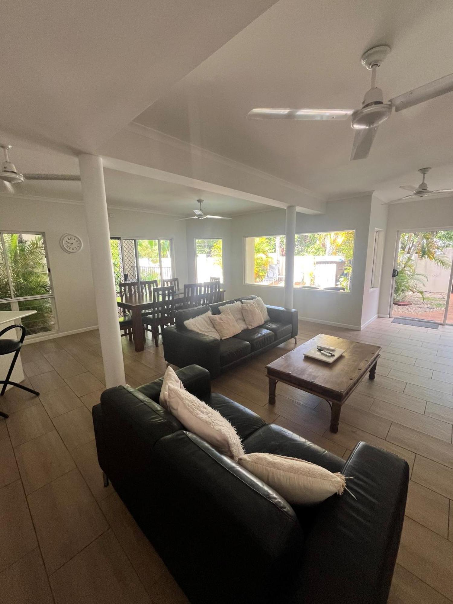 The Villas Palm Cove Ruang foto
