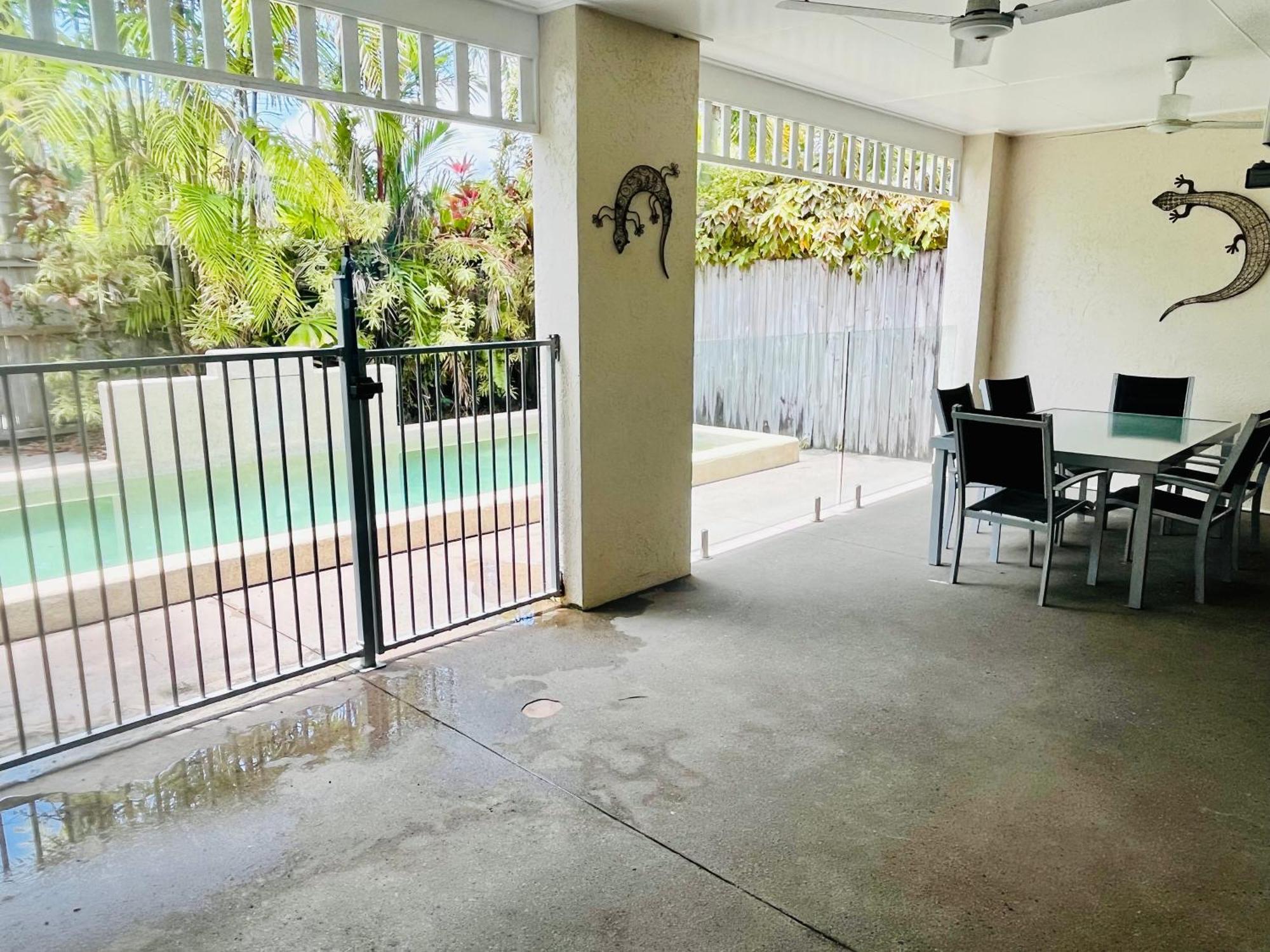 The Villas Palm Cove Ruang foto