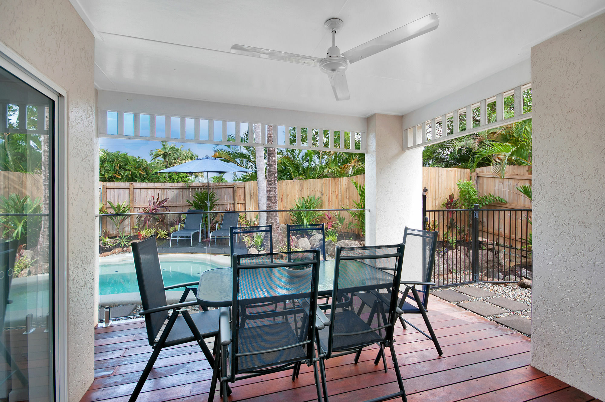 The Villas Palm Cove Bagian luar foto
